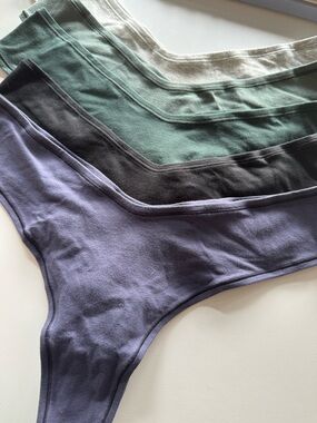 NIB SKIMS Cotton Jersey Dipped Thong 5-Pack